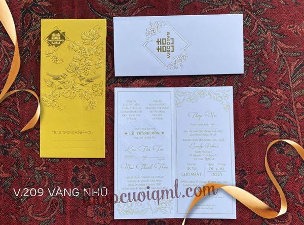 Thiệp cưới truyền thống V209 màu vàng