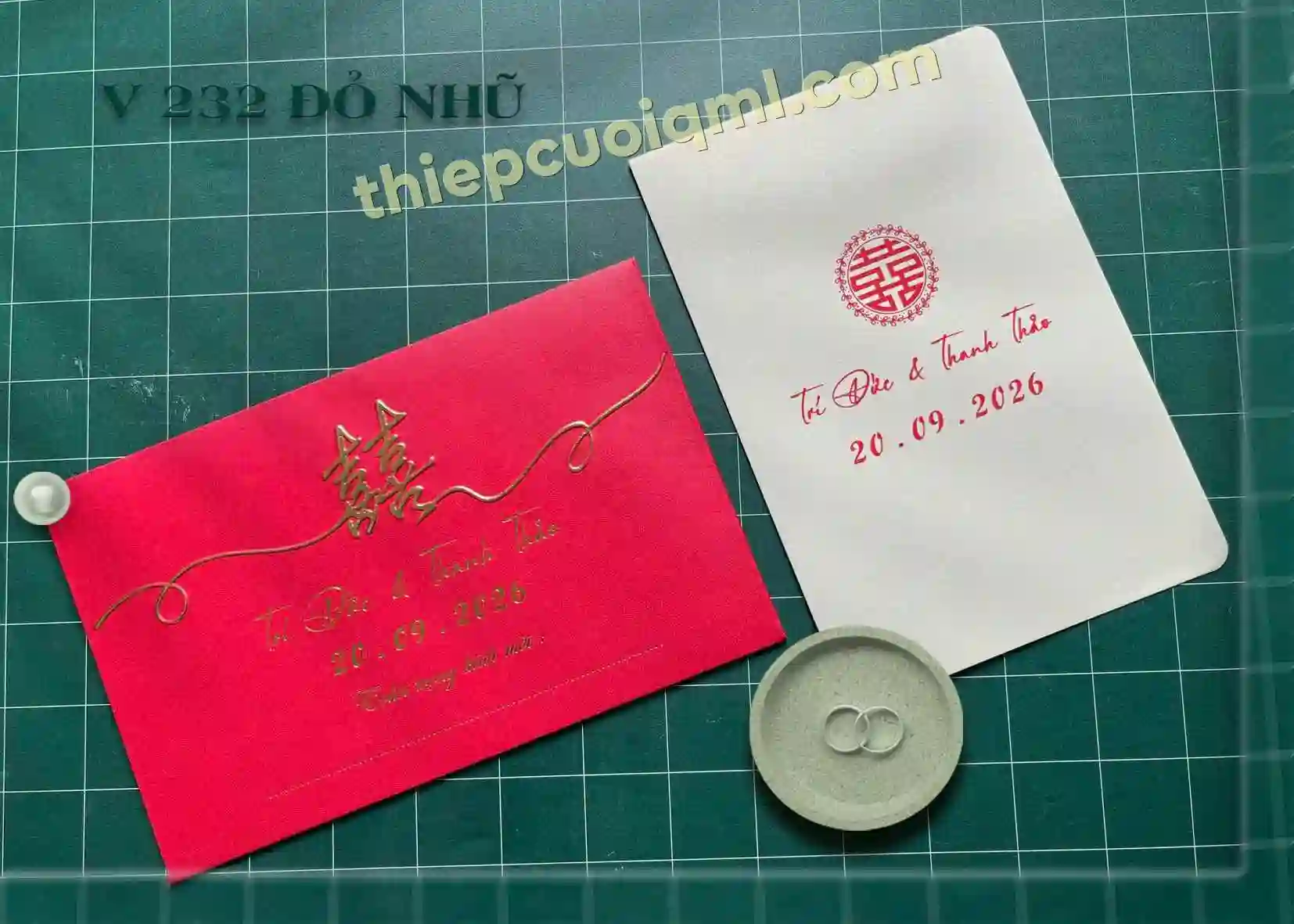 Thiệp cưới bế nổi 3D V200 đỏ nhũ