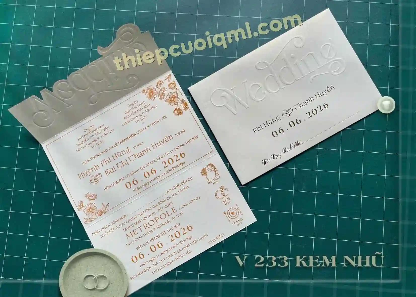 Thiệp cưới bế nổi 3D